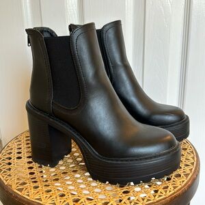 Platform Chelsea boot - Madden Girl